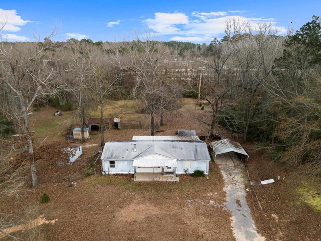410 Lake Road, Waskom, TX 75692