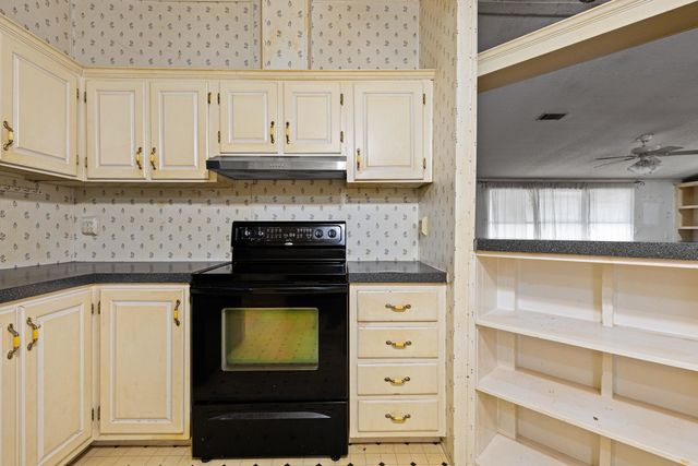 410 Lake Road, Waskom, TX 75692