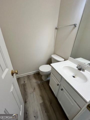 915 Wendlebury Court, Alpharetta, GA 30004