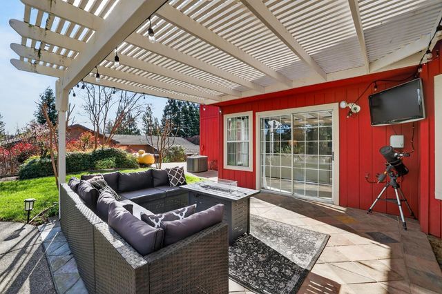 3445 Covello Cir, Cameron Park, CA 95682