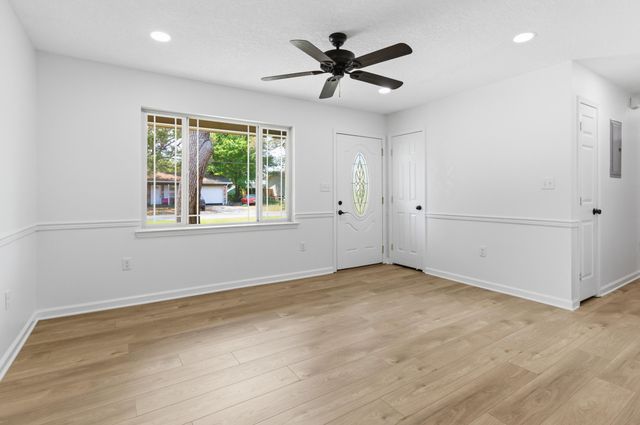 54 Berwick Circle, Shalimar, FL 32579