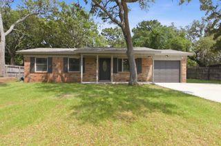 54 Berwick Circle, Shalimar, FL 32579