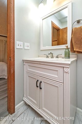 1370 Cove Court, Okemos, MI 48864