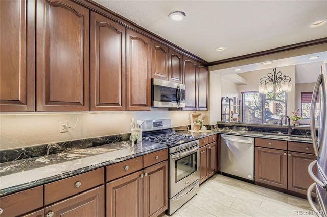 9400 E Iliff Avenue 332, Denver, CO 80231