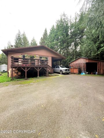 607 Rigging Lane, Ketchikan, AK 99901