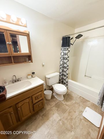 607 Rigging Lane, Ketchikan, AK 99901