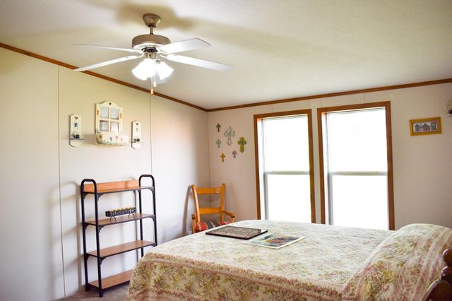 443 County Road 280, Shiner, TX 77984