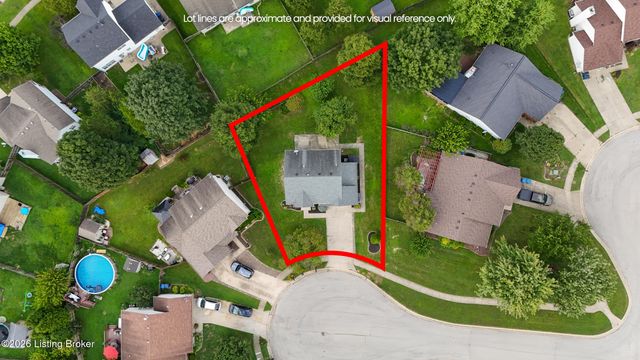 203 Taos Trace, La Grange, KY 40031