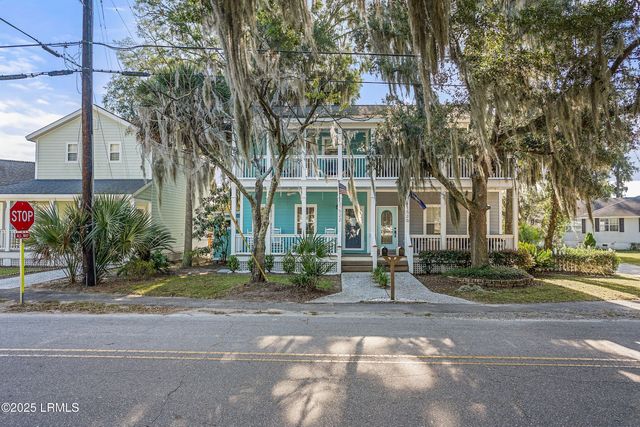 1522 Old Shell Road, Port Royal, SC 29935