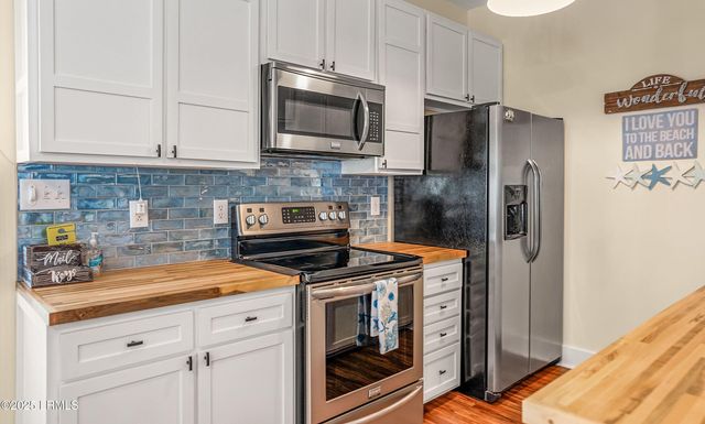 1522 Old Shell Road, Port Royal, SC 29935