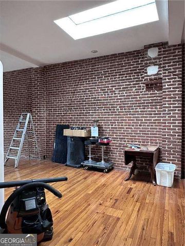 136 Walker Street SW, Atlanta, GA 30313