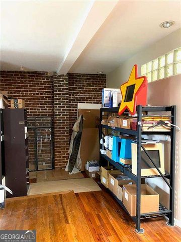 136 Walker Street SW, Atlanta, GA 30313