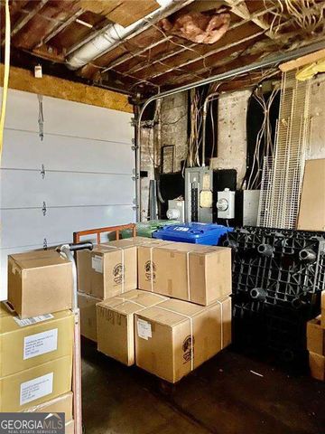 136 Walker Street SW, Atlanta, GA 30313