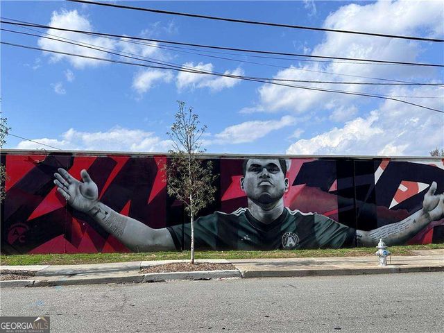 136 Walker Street SW, Atlanta, GA 30313