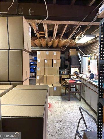 136 Walker Street SW, Atlanta, GA 30313