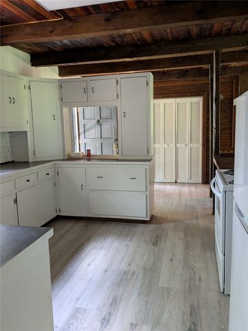2275 Cr-973, Alpena, AR 72611