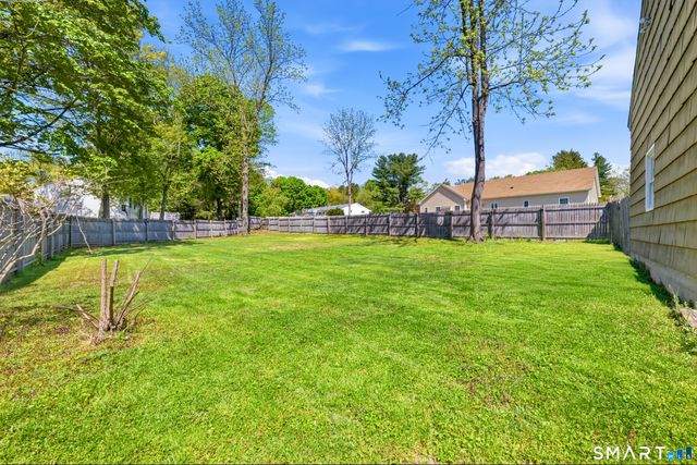 649 Maple Avenue, Cheshire, CT 06410