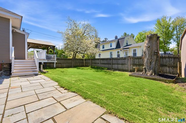 649 Maple Avenue, Cheshire, CT 06410