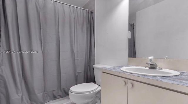 6440 NW 114th Ave 424, Doral, FL 33178