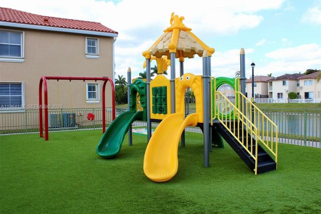 6440 NW 114th Ave 424, Doral, FL 33178