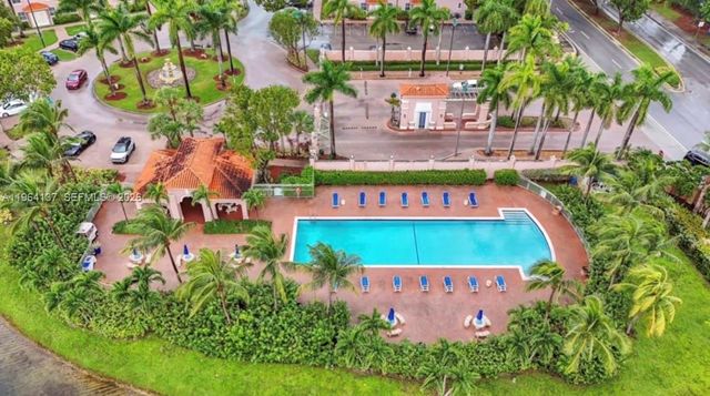 6440 NW 114th Ave 424, Doral, FL 33178