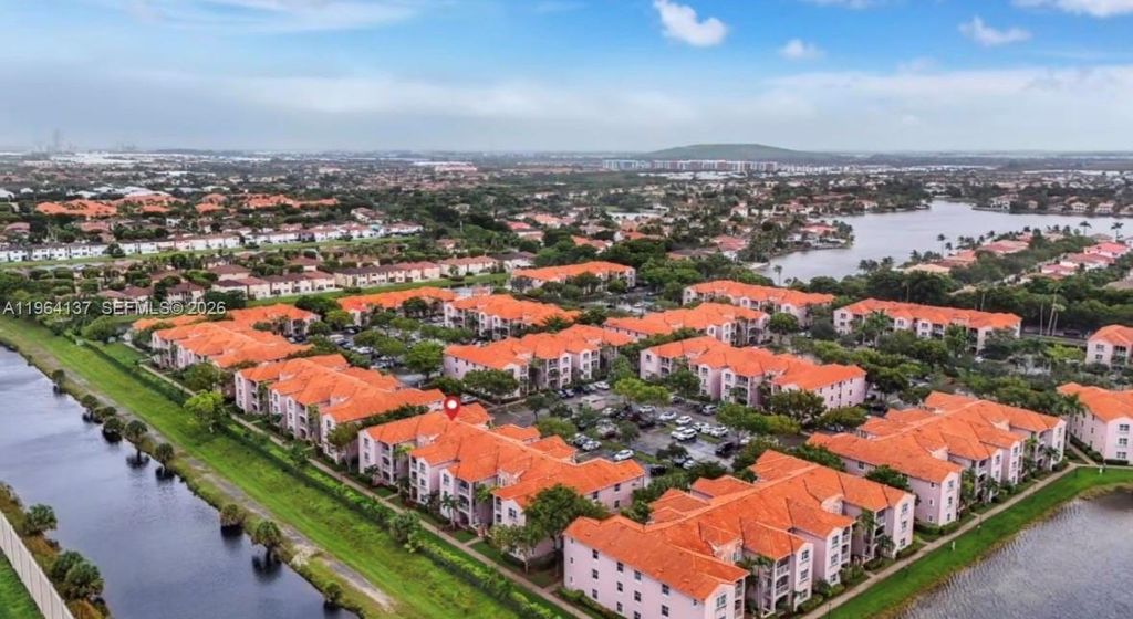 6440 NW 114th Ave 424, Doral, FL 33178