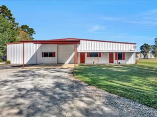 260 Fish Road, Lufkin, TX 75901