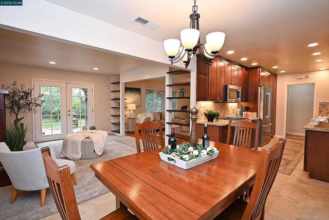 1812 1812 Baldwin Dr, Concord, CA 94519