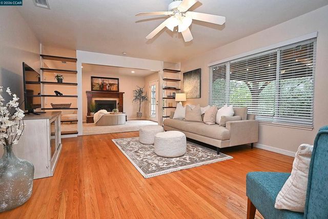 1812 1812 Baldwin Dr, Concord, CA 94519