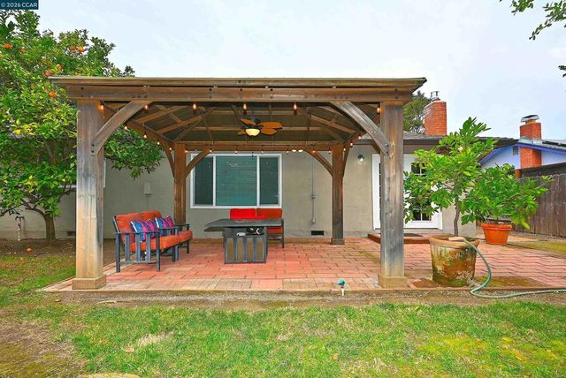 1812 1812 Baldwin Dr, Concord, CA 94519