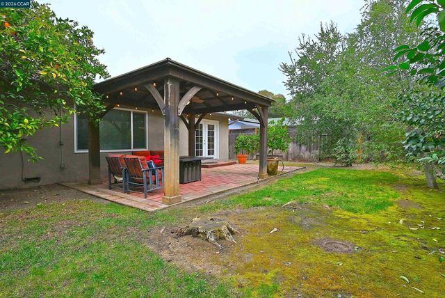 1812 1812 Baldwin Dr, Concord, CA 94519