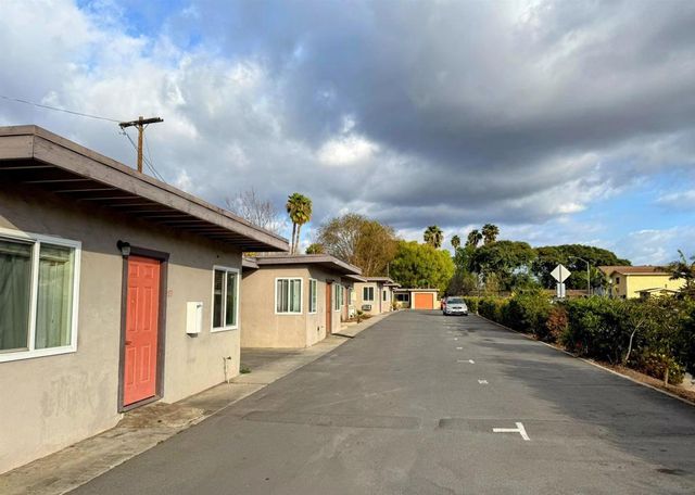 279 S Mollison Ave, El Cajon, CA 92020