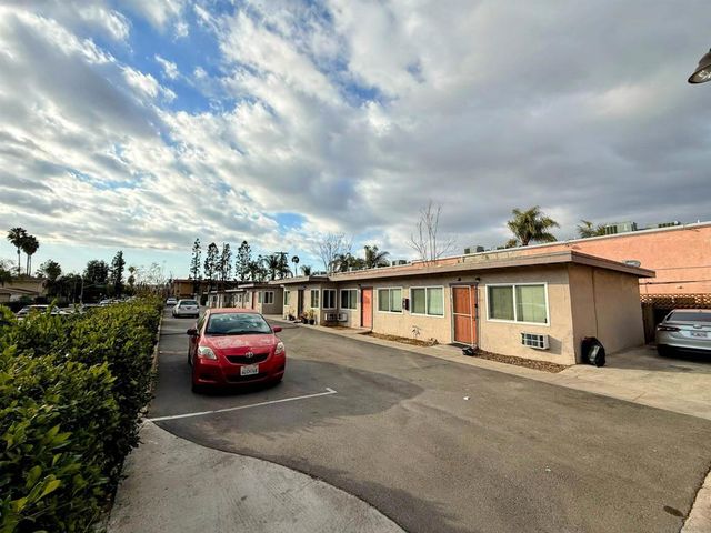 279 S Mollison Ave, El Cajon, CA 92020