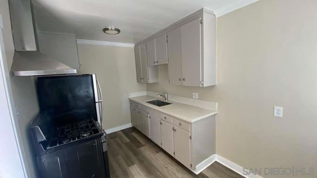 279 S Mollison Ave, El Cajon, CA 92020