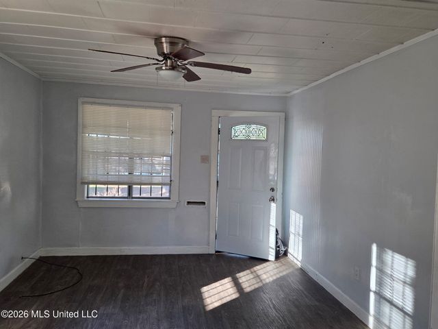1317 Collier Avenue, Jackson, MS 39213