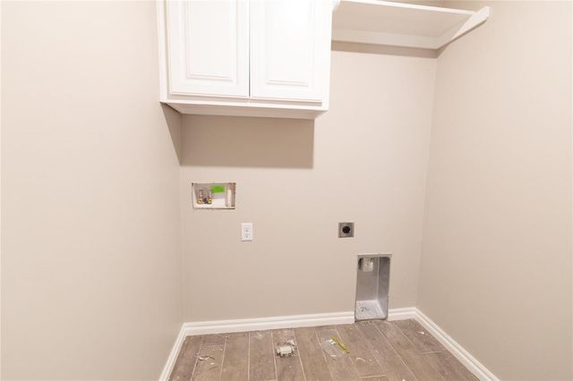 9112 NW 127th Street, Yukon, OK 73099