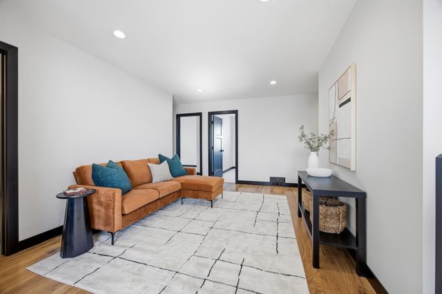 2216 44th Street S, Moorhead, MN 56560