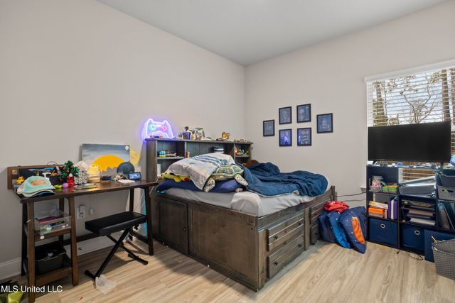 11672 Talla Drive, Ocean Springs, MS 39564