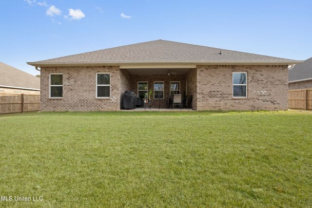 11672 Talla Drive, Ocean Springs, MS 39564