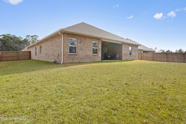 11672 Talla Drive, Ocean Springs, MS 39564