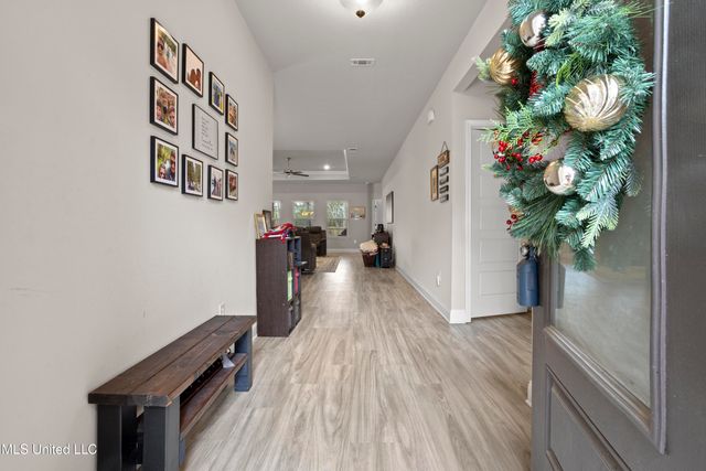 11672 Talla Drive, Ocean Springs, MS 39564