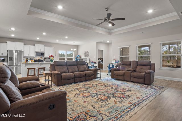 11672 Talla Drive, Ocean Springs, MS 39564