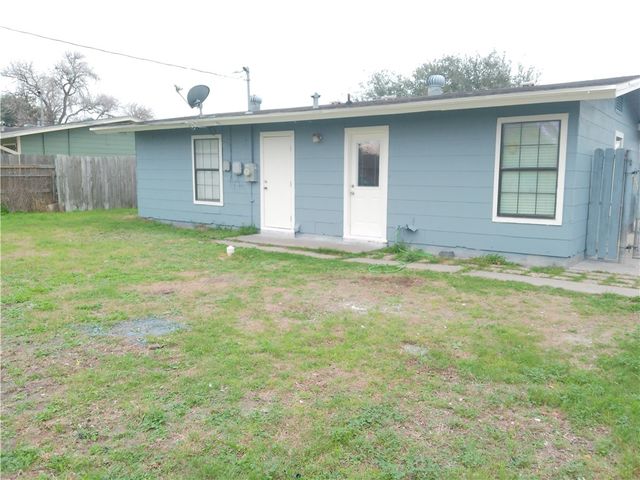 4822 Mokry Dr, Corpus Christi, TX 78415