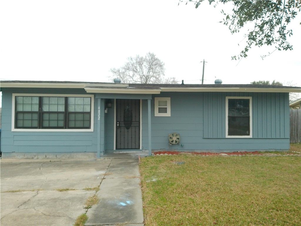 4822 Mokry Dr, Corpus Christi, TX 78415