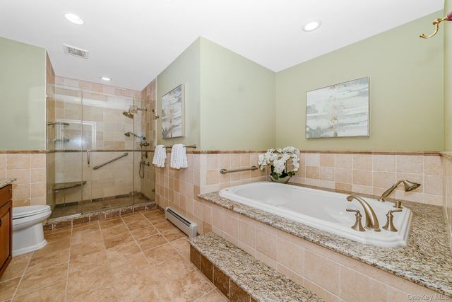 23 Willoughby Path, East Northport, NY 11731