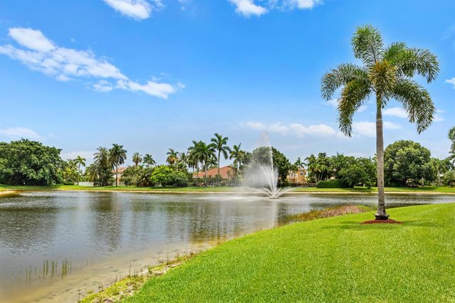 11595 Waterbend Court, Wellington, FL 33414