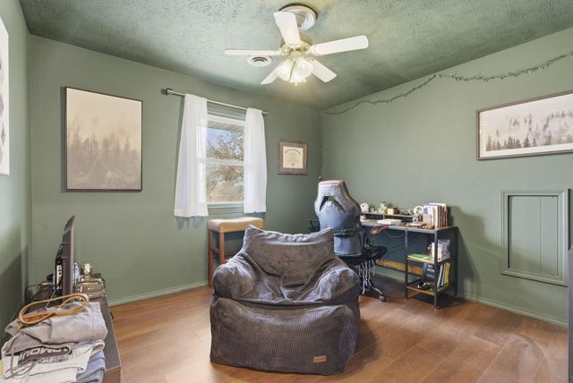 719 E Westchester Court, Springfield, MO 65810