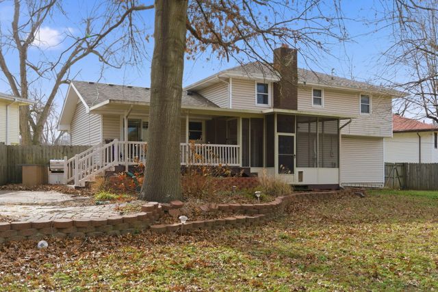 719 E Westchester Court, Springfield, MO 65810