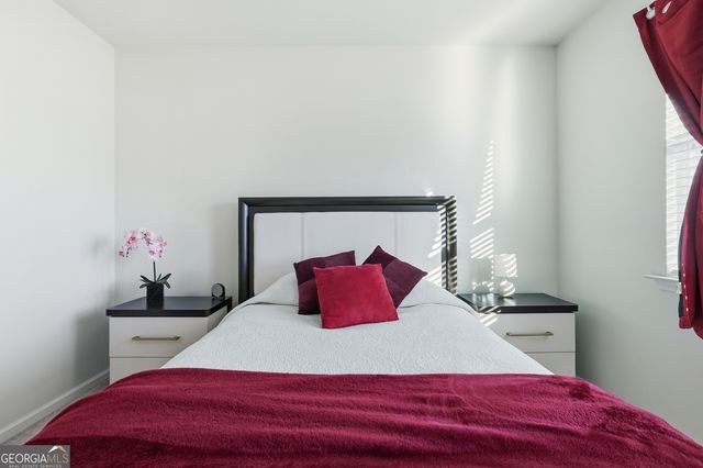 160 Troupe Drive, Savannah, GA 31407