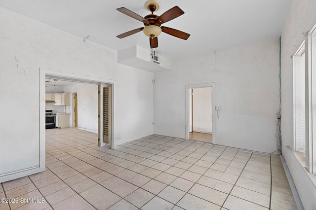 446 S San Pedro Street, Las Cruces, NM 88001